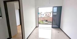 Royalgreen (D10), Condominium #545005351